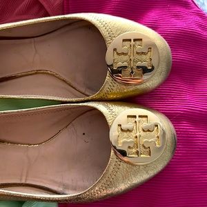 TORY Burch flats GOLD